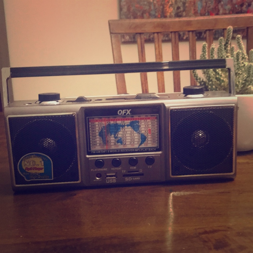 Retro Tune-In & Listen Radio am fm